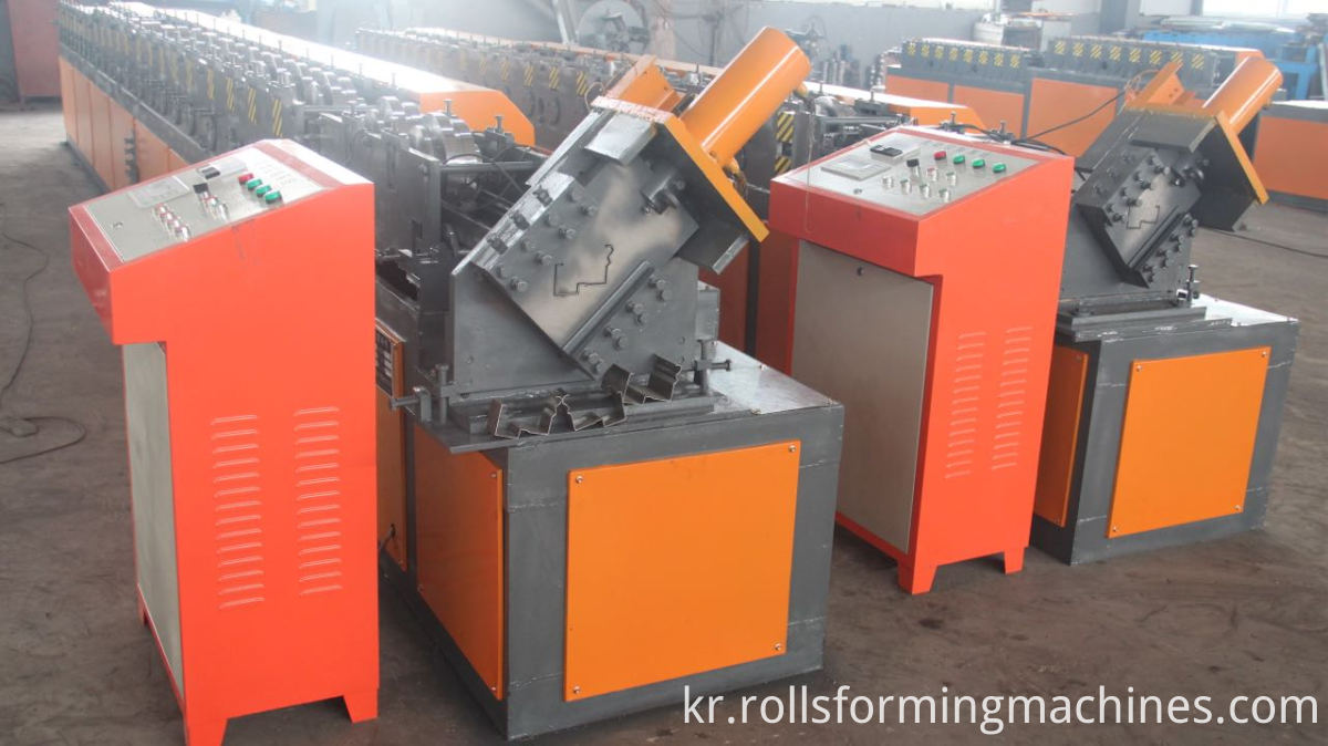 도어 프레임 롤 성형 기계 steel frame roll forming machine
